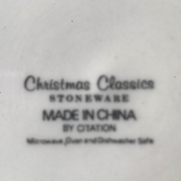 Set Of 4 “Christmas Classics” Plates By Citation 7.5” - Picture 5 of 6